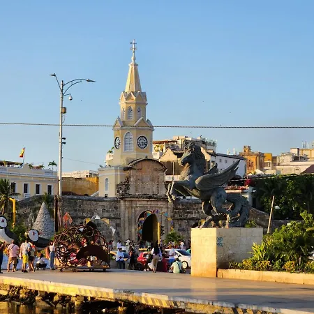 Sol & Mar Cartagena, Beachfront & Private Pool *
