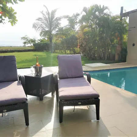 Villa Sol & Mar Cartagena, Beachfront & Private Pool *