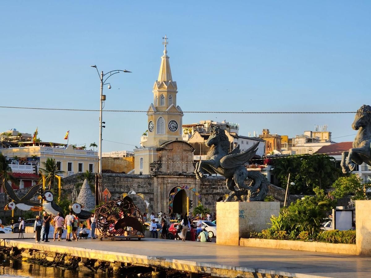 Sol & Mar Cartagena, Beachfront & Private Pool *
