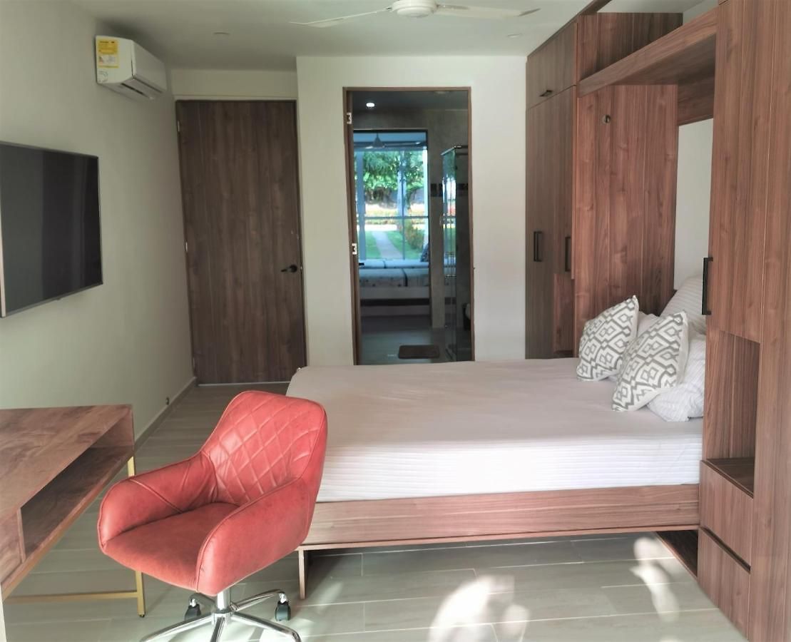 Villa Sol & Mar Cartagena, Beachfront & Private Pool Cartagena