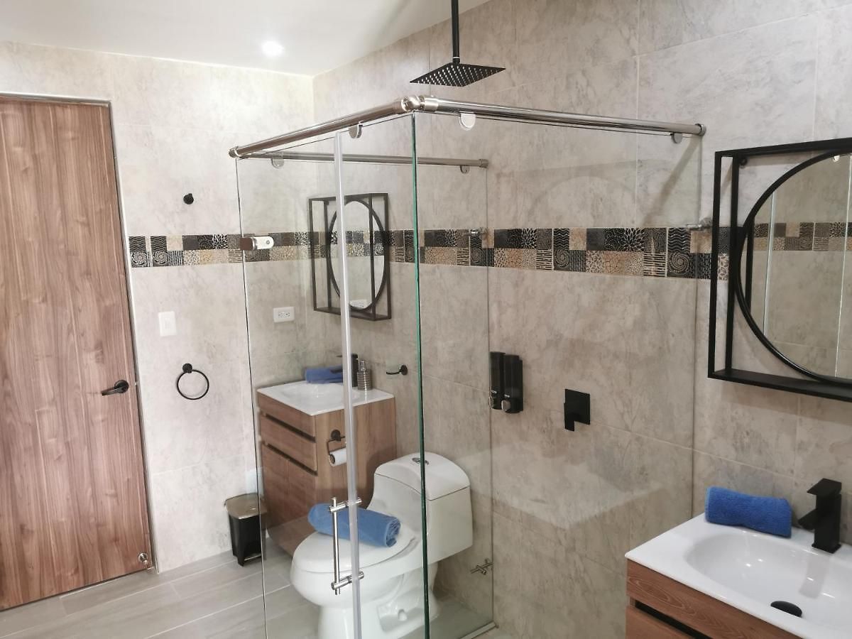 Sol & Mar Cartagena, Beachfront & Private Pool Villa *