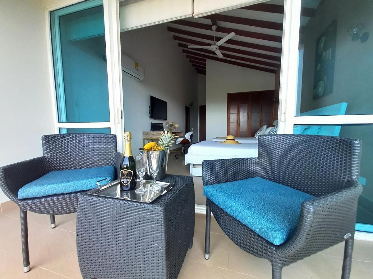 Sol & Mar Cartagena, Beachfront & Private Pool *