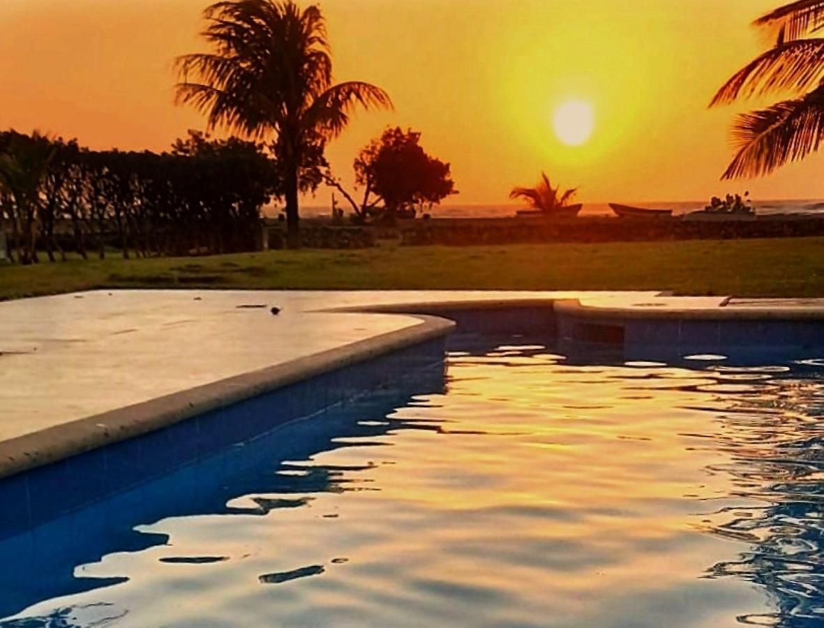 Sol & Mar Cartagena, Beachfront & Private Pool