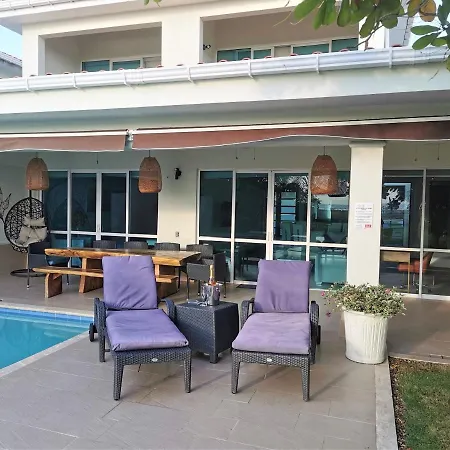 Sol & Mar Cartagena, Beachfront & Private Pool *