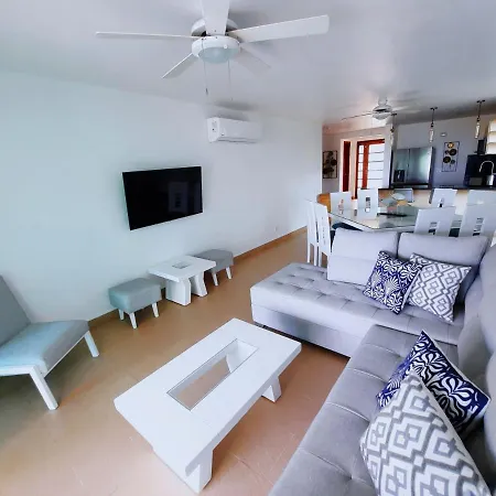 Villa Sol & Mar Cartagena, Beachfront & Private Pool
